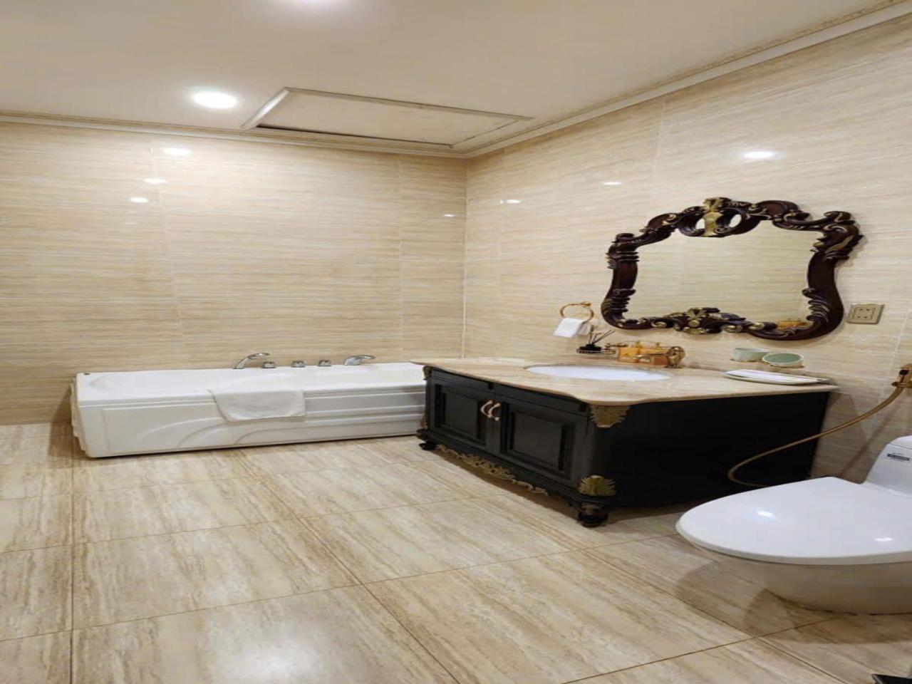 Dream Boutique Hotel Да Лат Екстериор снимка